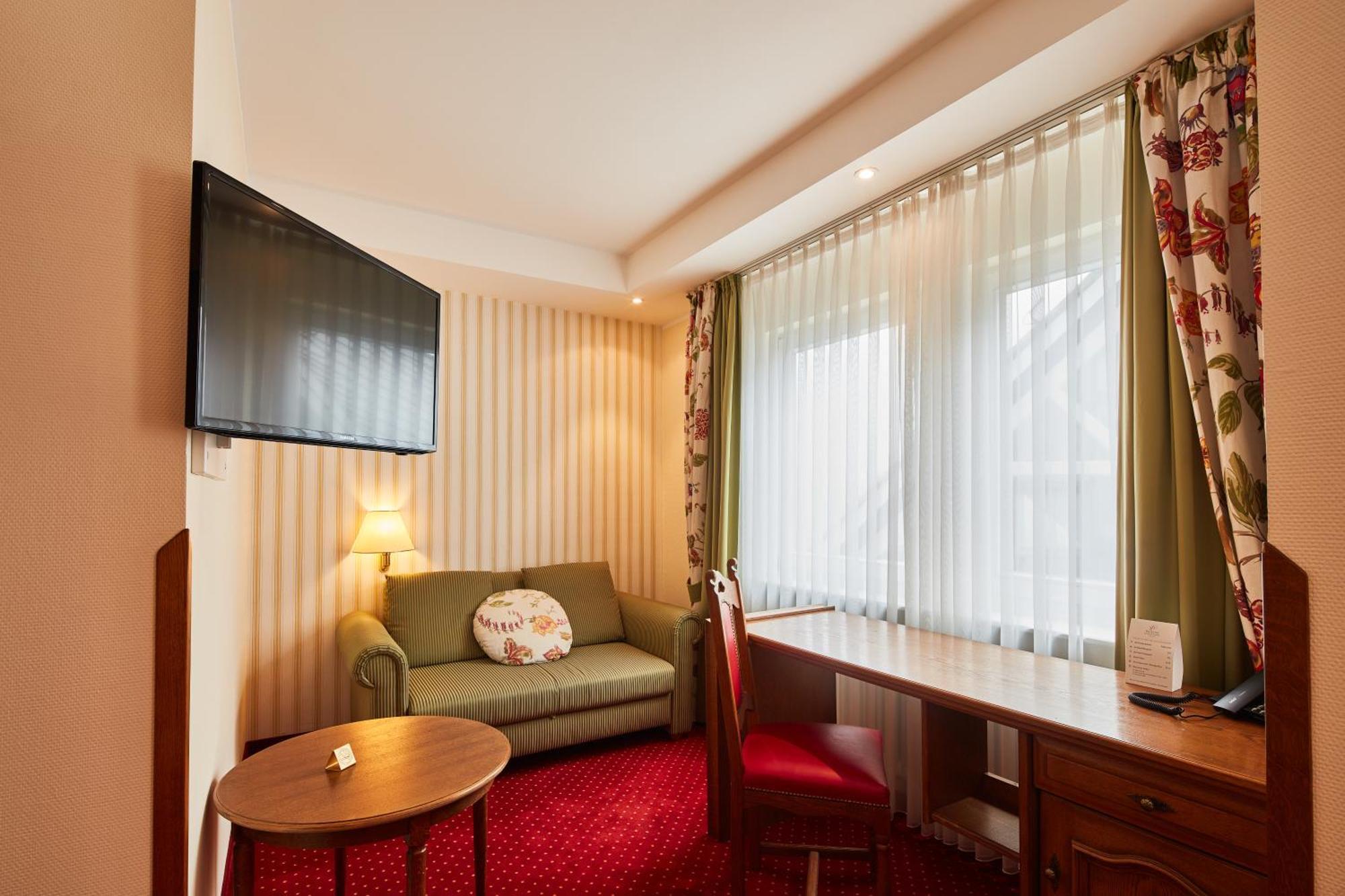 Romantikhotel Platte Attendorn Exteriör bild