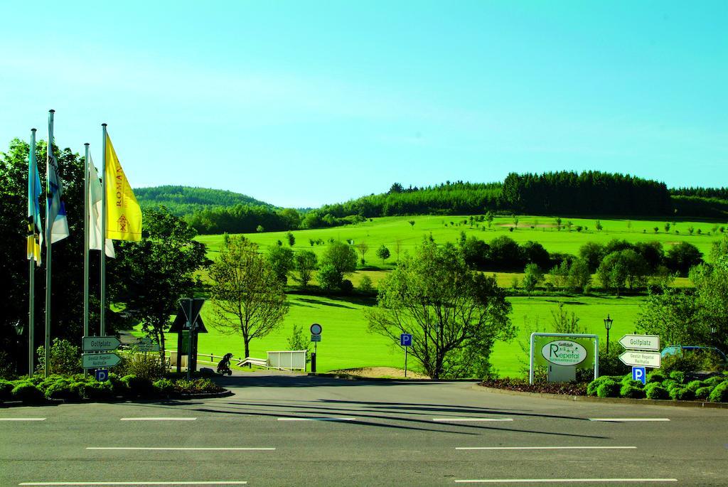 Romantikhotel Platte Attendorn Exteriör bild